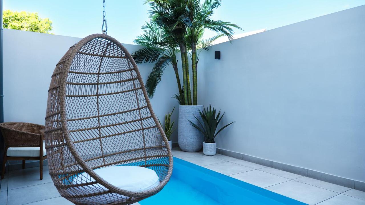 Maison Le Patio Jacuzzi Сен-Дени Экстерьер фото